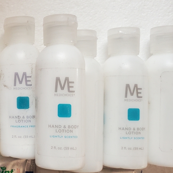 20pc travel minis NEW toiletries - Picture 3 of 3